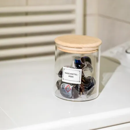 Cosy & Central, 500m From Main Station, Perfect For Work & * Wiesbaden