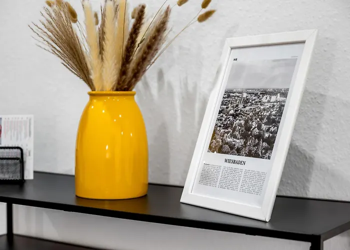 Cosy & Central, 500m From Main Station, Perfect For Work & 아파트 비스바덴